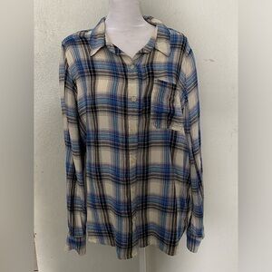 Mossimo supply co Blue and Black Plaid Button-Up Shirt size XL
